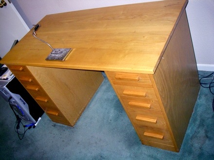 The completed desk, maple and multipurpose